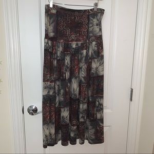 New Idea Vintage Red Black Floral Wool Maxi Skirt